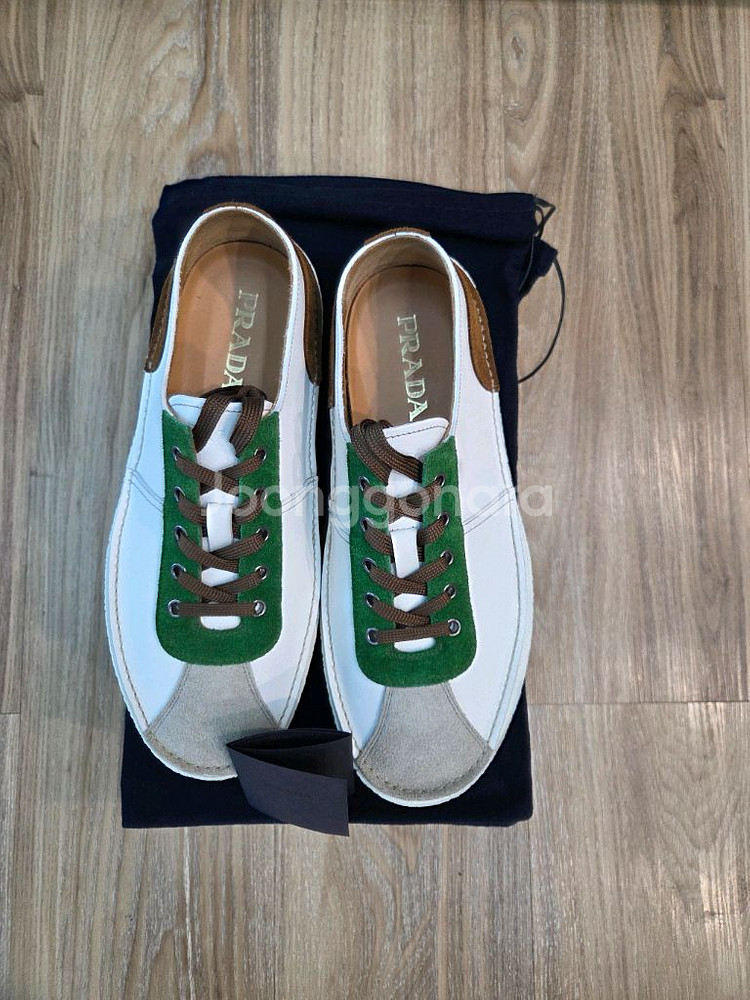 프라다 스니커즈--1