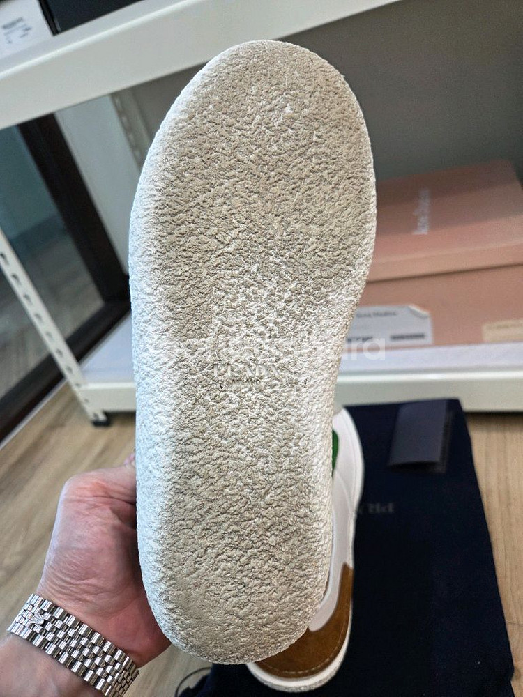 프라다 스니커즈--4