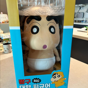 짱구 우비 대형피규어 정품 미개봉 새상품 택포