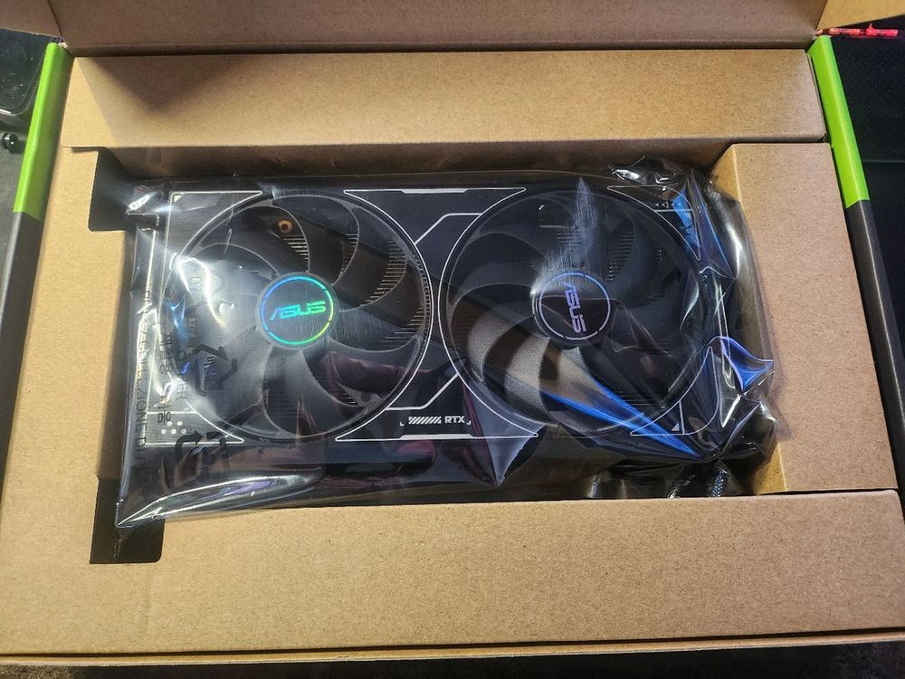 ASUS RTX 4060 8GB 풀박스--3