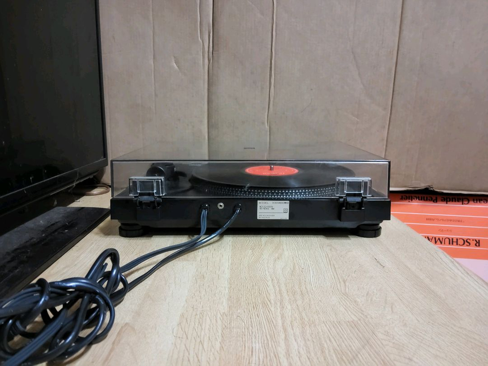 CEC LP 턴테이블 DISCO 4000 MK2 (앰프 이미지