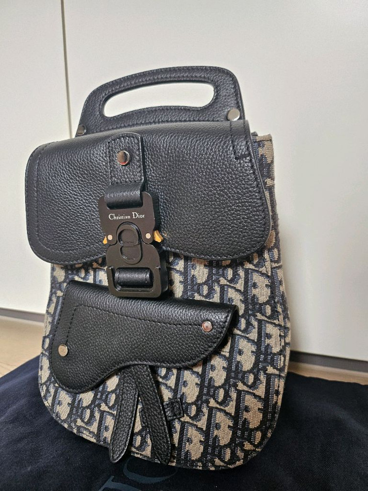 급처 새상품급 디올 갤럽 슬링백--2