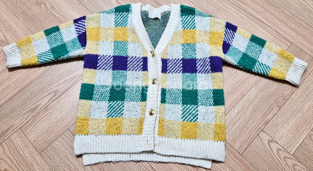 아이러브제이 체크 가디건(사이즈M, 5-6세)판매합니다--1