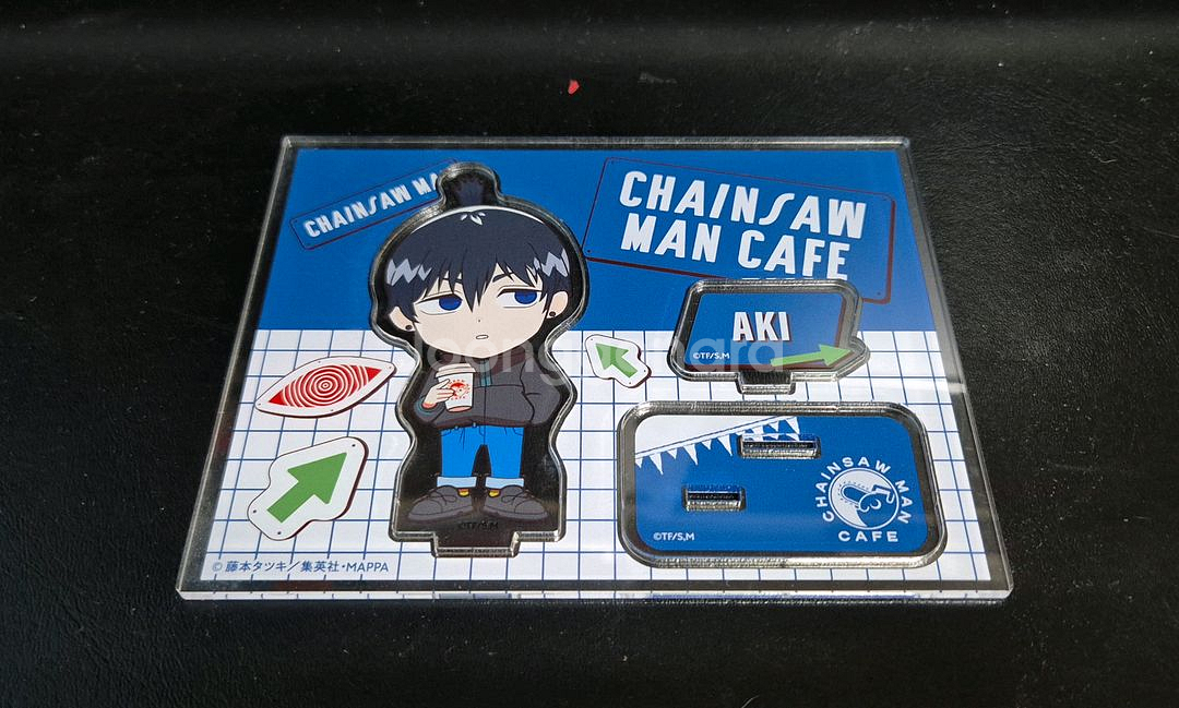 일본 체인소맨 카페 아키 아크릴 판매합니다.--0