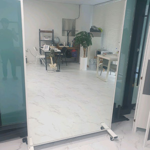 이동식전신거울