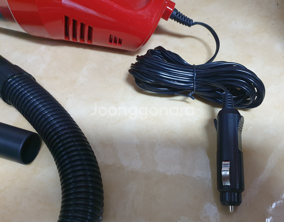 12V~24V 차량용 유선 청소기 처분--2