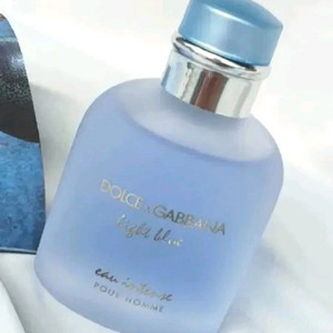 돌체 라이트블루 오 인텐스 뿌르옴므 오드퍼퓸 100ml