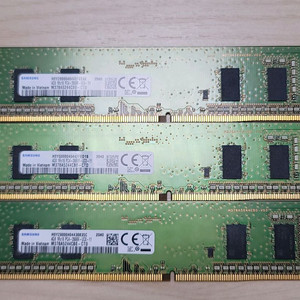 삼성 4GB PC4-2666V 데스크탑 램 3개