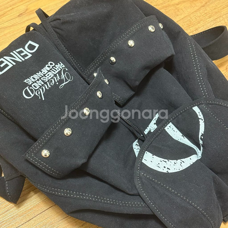 다이닛 포켓 백팩 블랙--1