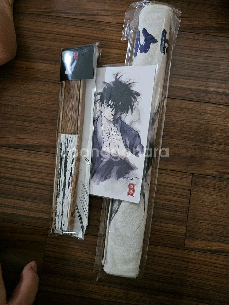 고수 웹툰 텀블벅 부채 포카 포스터 팝니다.--0