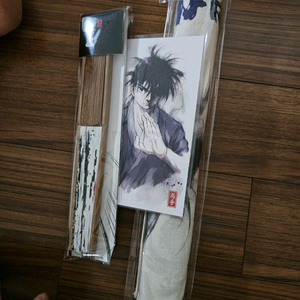 고수 웹툰 텀블벅 부채 포카 포스터 팝니다.