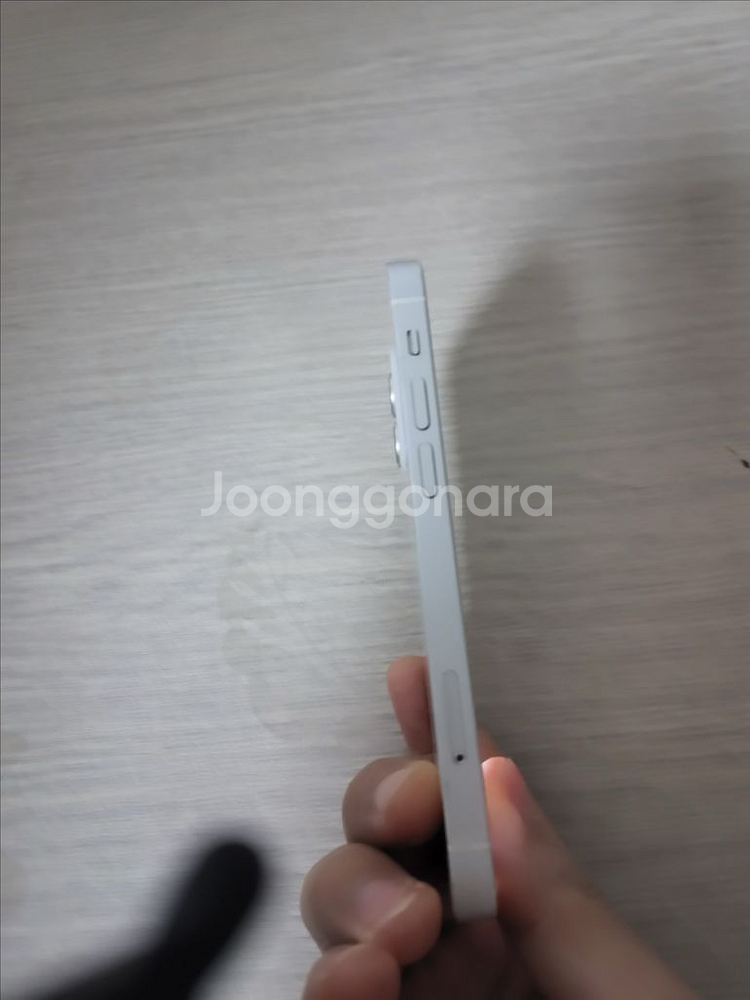 아이폰12미니(카메라 초점문제있음)--2