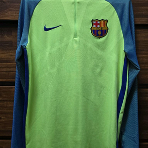 나이키 바르셀로나 1617 에어로스위프트 트레이닝탑 M