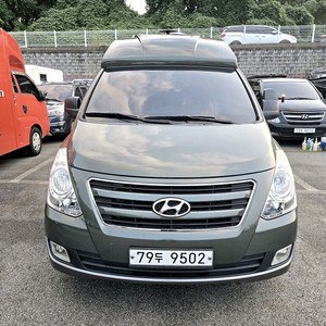 17년형 스타렉스하이루프캠핑카(신규제작)