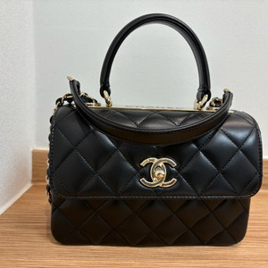 (정품) 샤넬 트렌디 CC 핸들 장식의 미니 플랩백