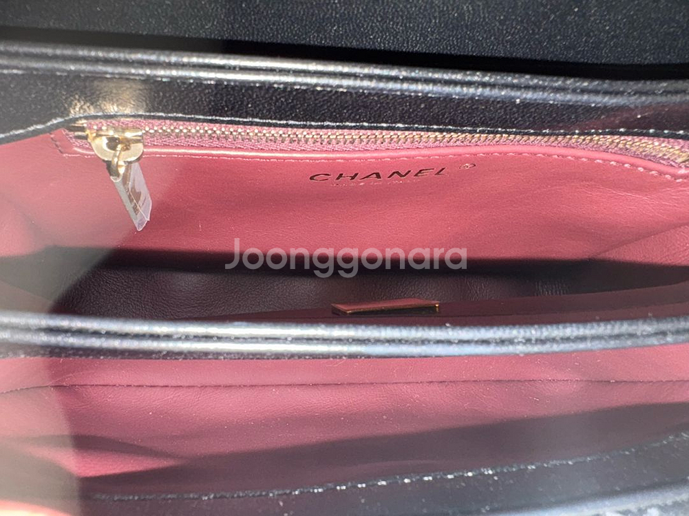 (정품) 샤넬 트렌디 CC 핸들 장식의 미니 플랩백--7