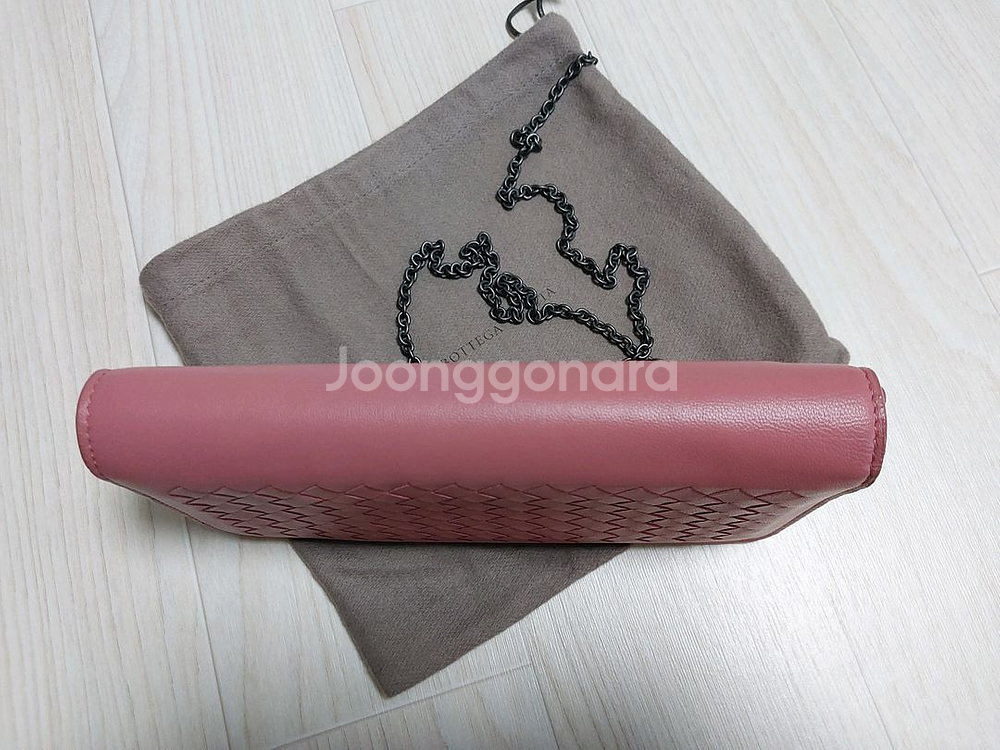 (정품)보테가베네타 인트레치아토 woc 체인 크로스백--1