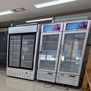 냉장고 및 냉동쇼케이스