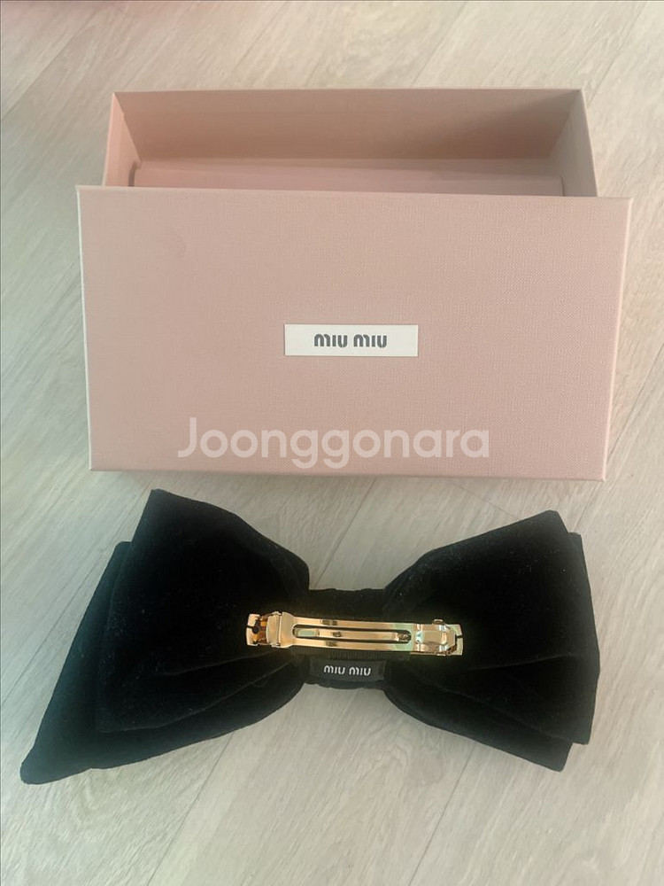 미우미우 벨벳 리본 헤어핀--1