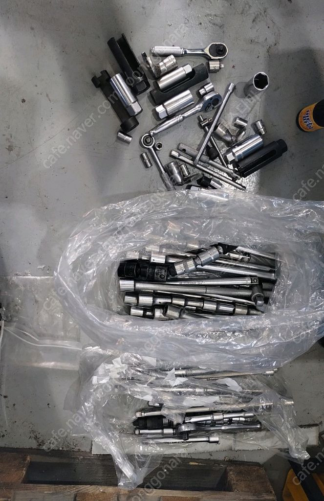 카센터 수공구 이미지