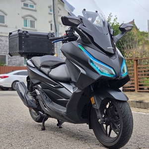 포르자350 24년형 7만km 관리잘된 차량 판매합니다