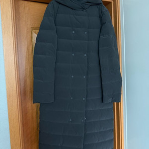 띠어리 여성 패딩