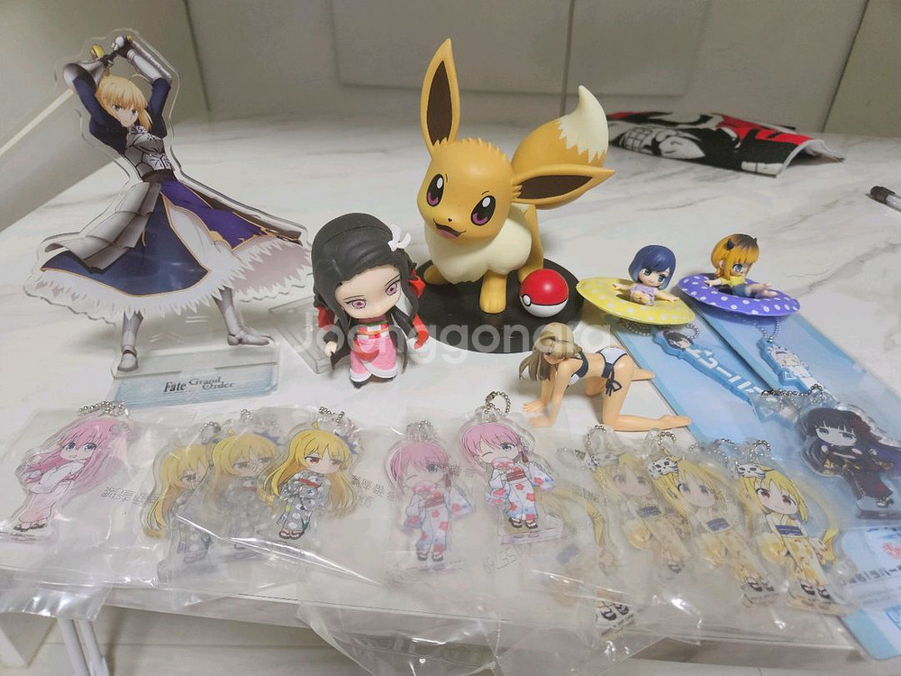 여러굿즈및피규어 교환합니다--0