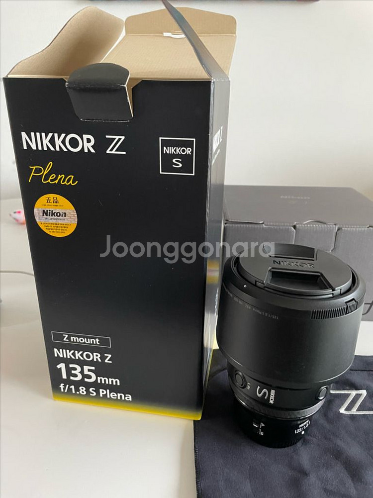 니콘 Z 135mm f/1.8 S plena 플레나--0