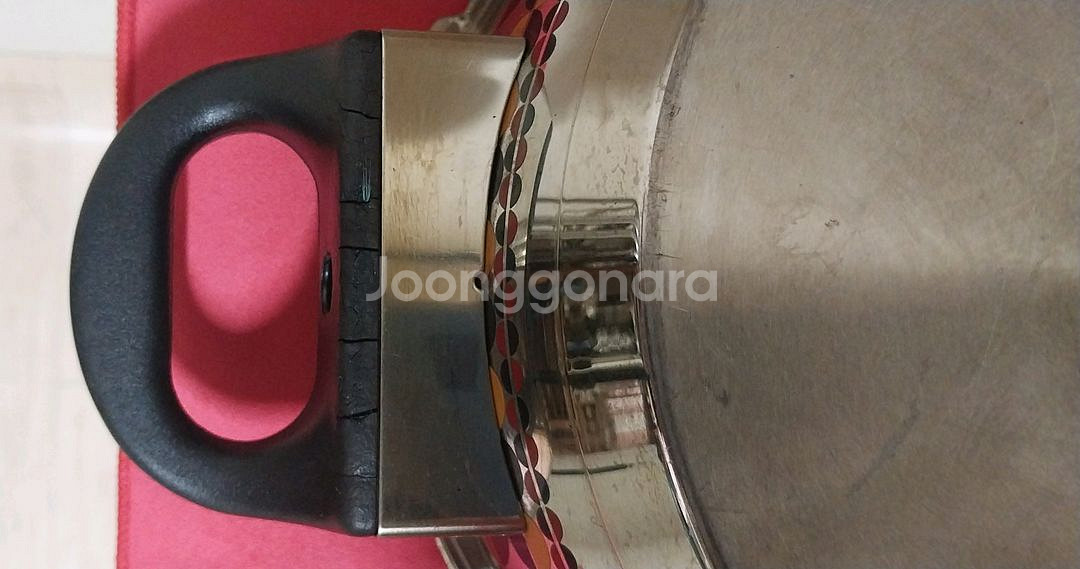 (중고)휘슬러 엠보 압력솥 팝니다(2.5리터)--6