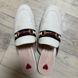 구찌 블로퍼 39사이즈