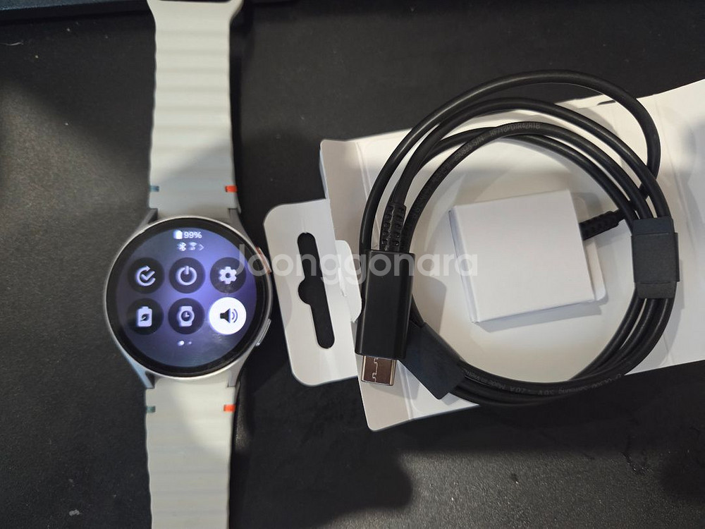 갤럭시워치7 44mm 블루투스 실버 판매합니다--0