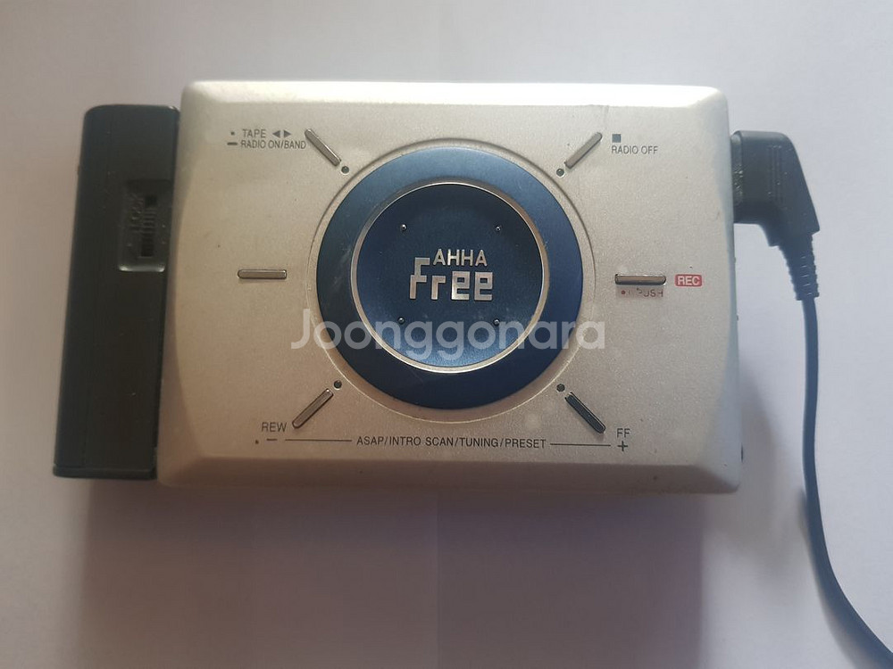 LG전자 AHHA-Free 카세트플레이어 판매합니다.--0