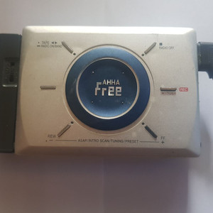 LG전자 AHHA-Free 카세트플레이어 판매합니다.