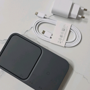 삼성무선충전기 ep-p5400팝니딘