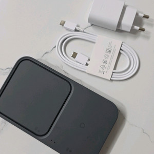 삼성무선충전기 ep-p5400팝니딘