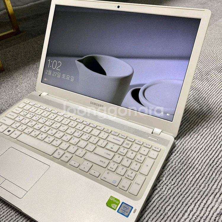 삼성 고성능 마블 화이트 게이밍 노트북 판매--0