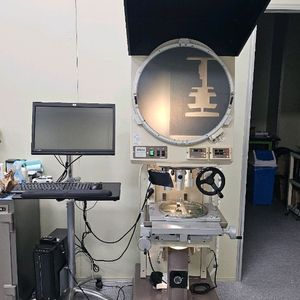 니콘 투영기 매각합니다