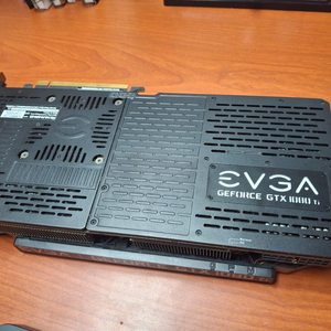 고장난 그래픽카드 GEFORCE 1080 TI