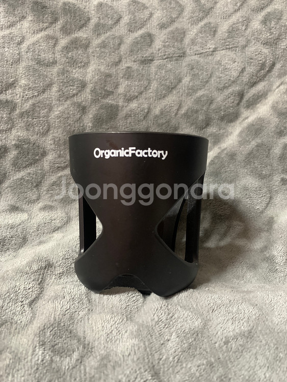 오가닉팩토리 탱크 컵홀더 판매합니다.--0