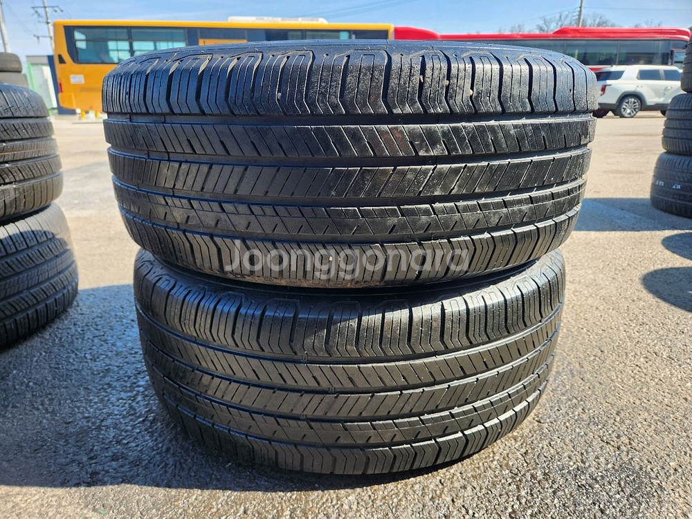 255 55 18 한국 다이나프로 HL3 타이어 2본--0