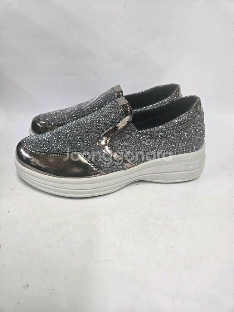 Bearpaw 베어파우 글리터 키높이 슬립온 225mm--2