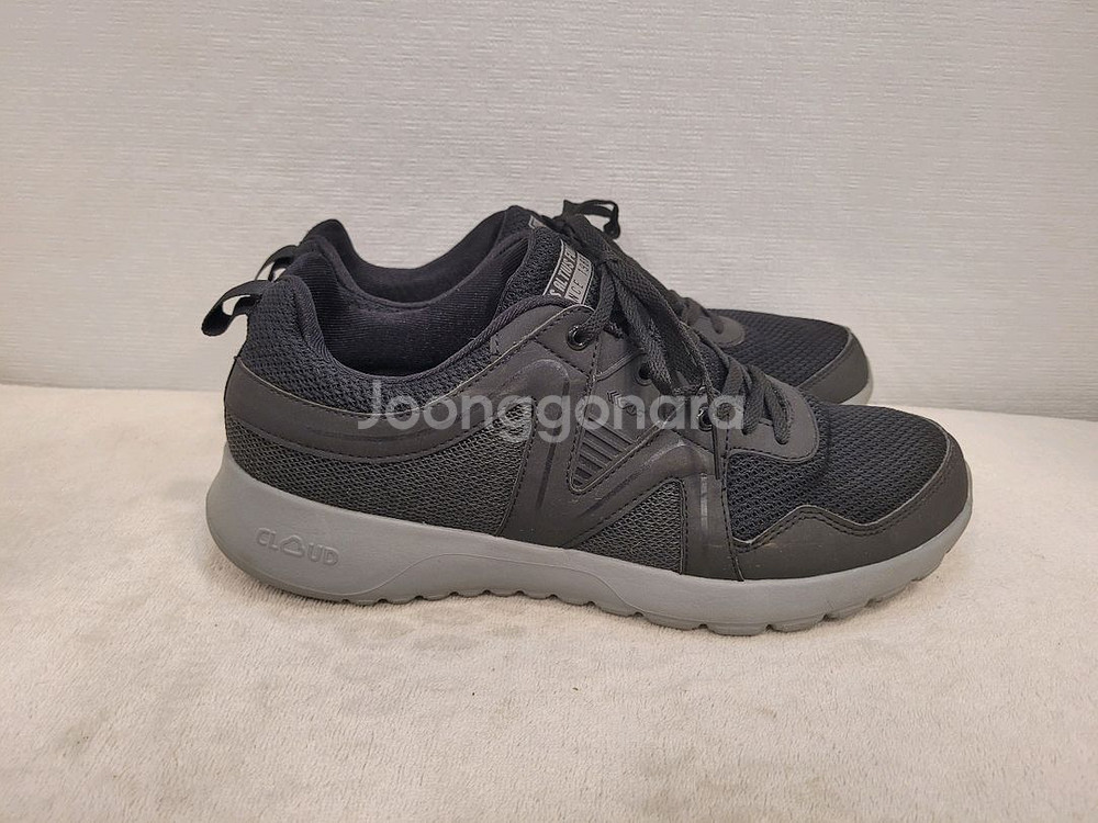 르까프 가벼운 블랙 운동화 270mm--2