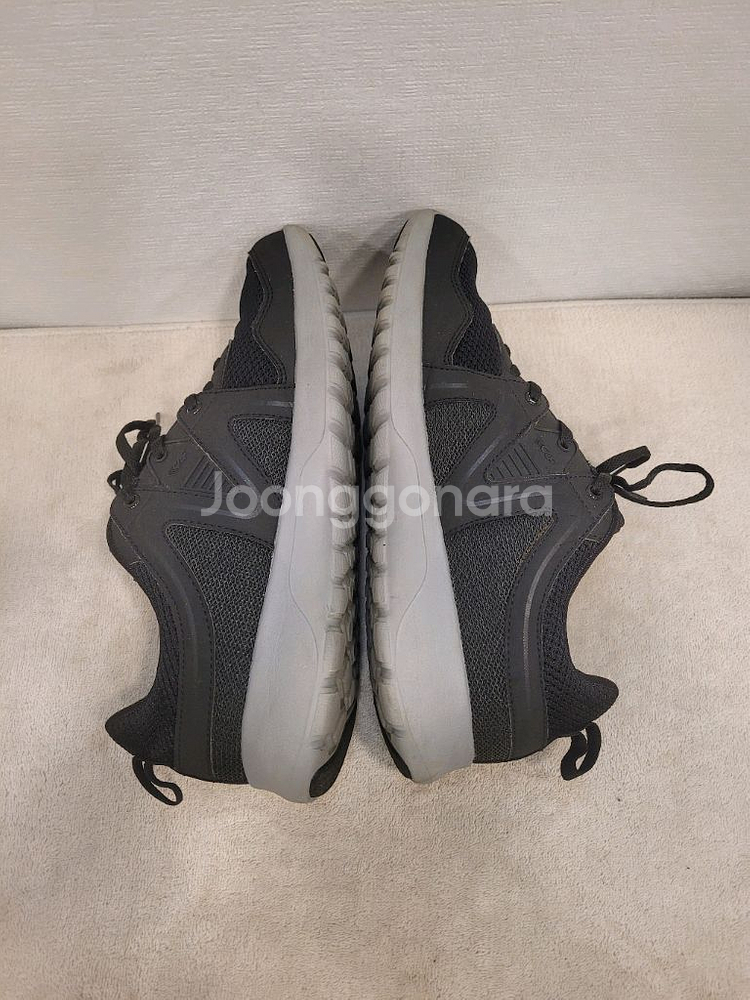 르까프 가벼운 블랙 운동화 270mm--4