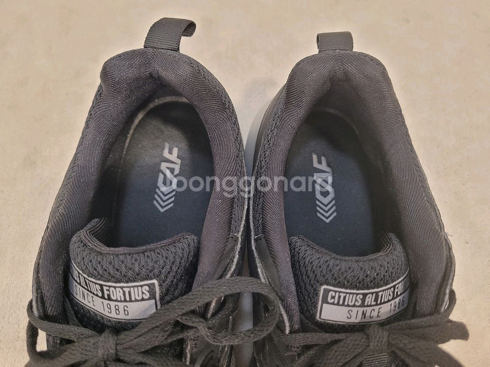 르까프 가벼운 블랙 운동화 270mm--5