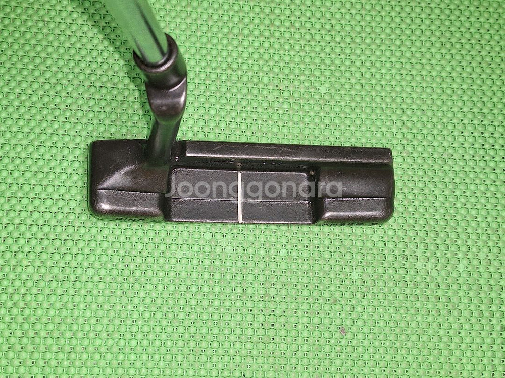 핑 엔서2 흑동 옥시드 퍼터--5