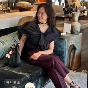 지요 글로시 배럴핏 팬츠