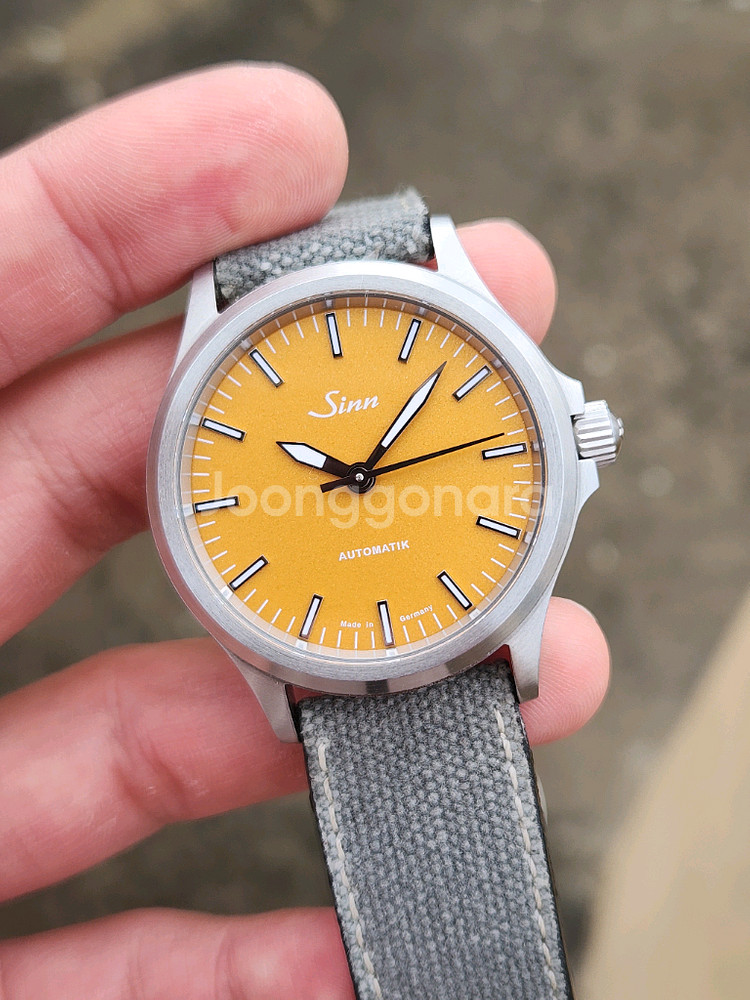 sinn 555 Citrine Yellow--7