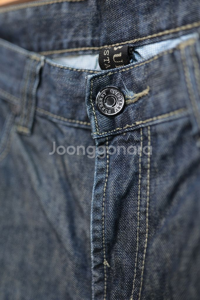 버버리 런던 영국 감성 데님 팬츠 31/32--1