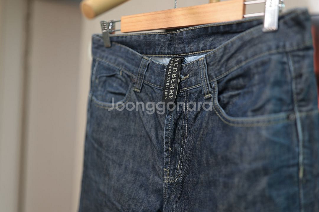 버버리 런던 영국 감성 데님 팬츠 31/32--2