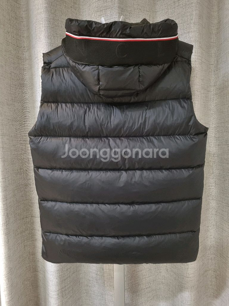 몽클레어 구스 후드패딩조끼 블랙L 새제품--3